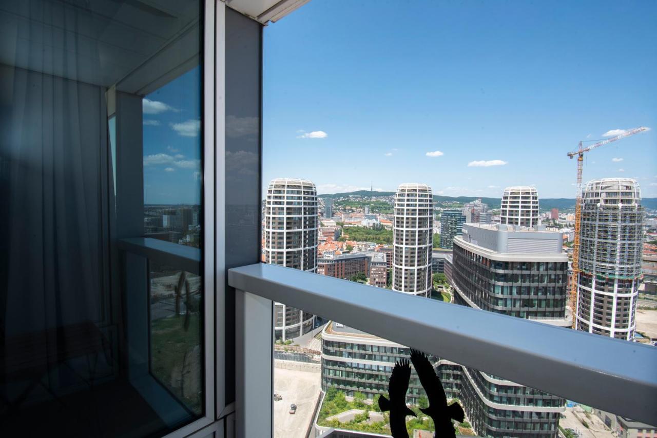 Luxury 1Bdrm On The 28Th Floor Apartment Bratislava Luaran gambar