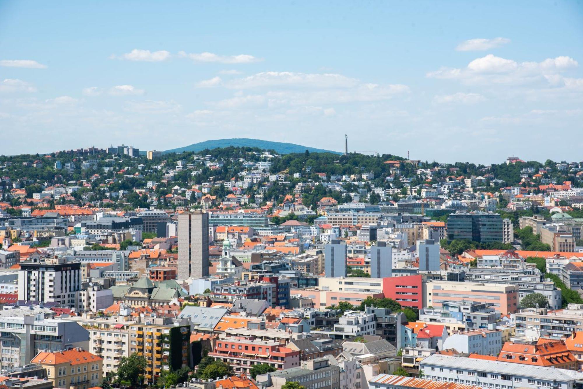 Luxury 1Bdrm On The 28Th Floor Apartment Bratislava Luaran gambar