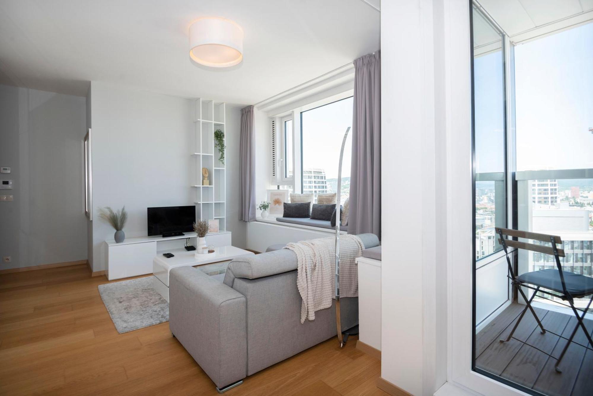 Luxury 1Bdrm On The 28Th Floor Apartment Bratislava Luaran gambar