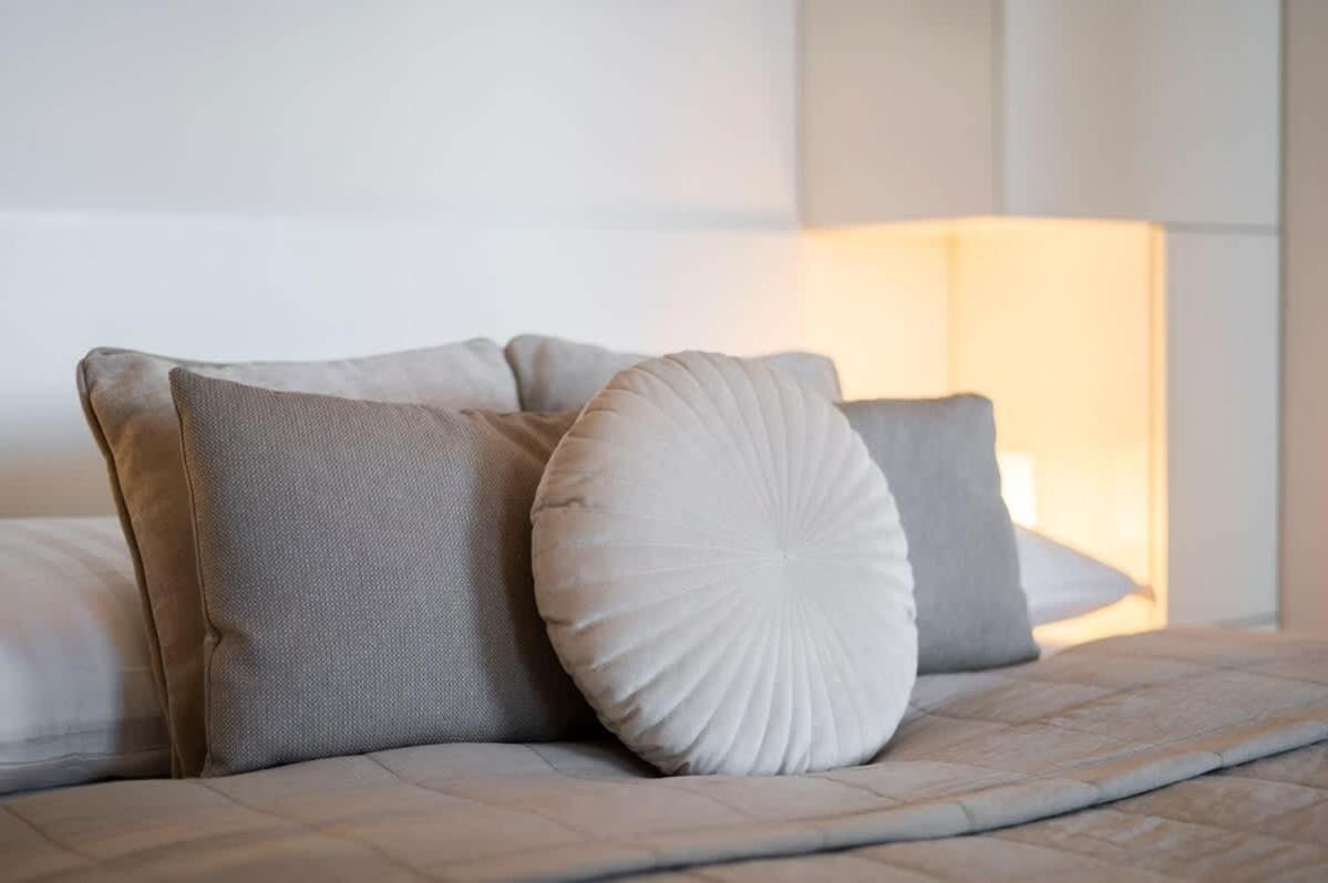 Luxury 1Bdrm On The 28Th Floor Apartment Bratislava Luaran gambar